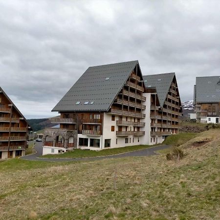 Appartement Dans Residence De Tourisme Besse-et-Saint-Anastaise Exterior foto