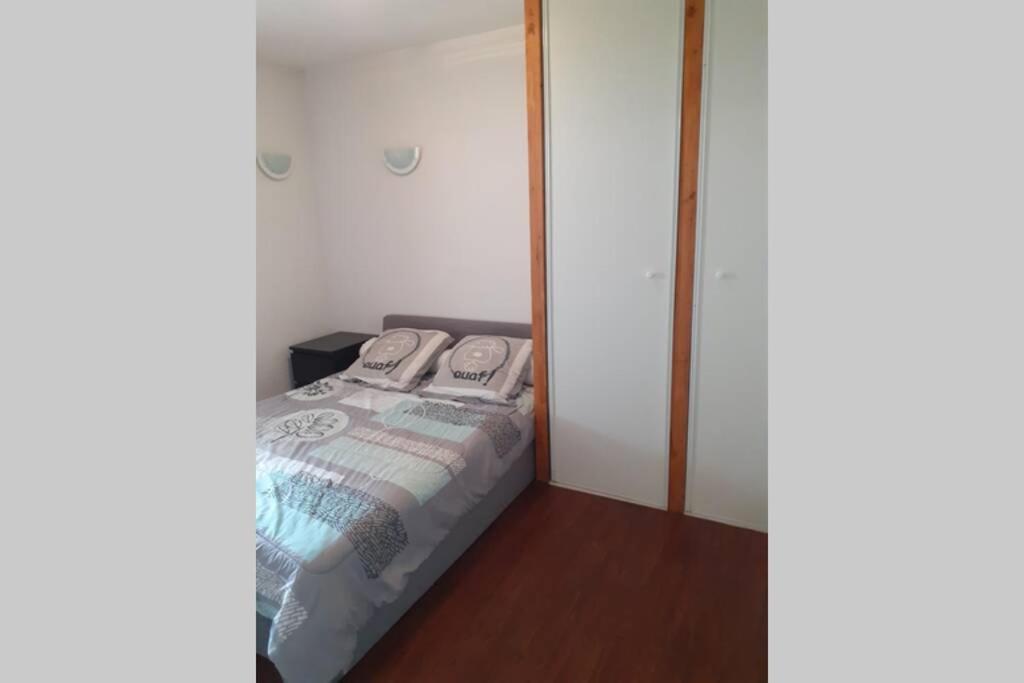 Appartement Dans Residence De Tourisme Besse-et-Saint-Anastaise Exterior foto